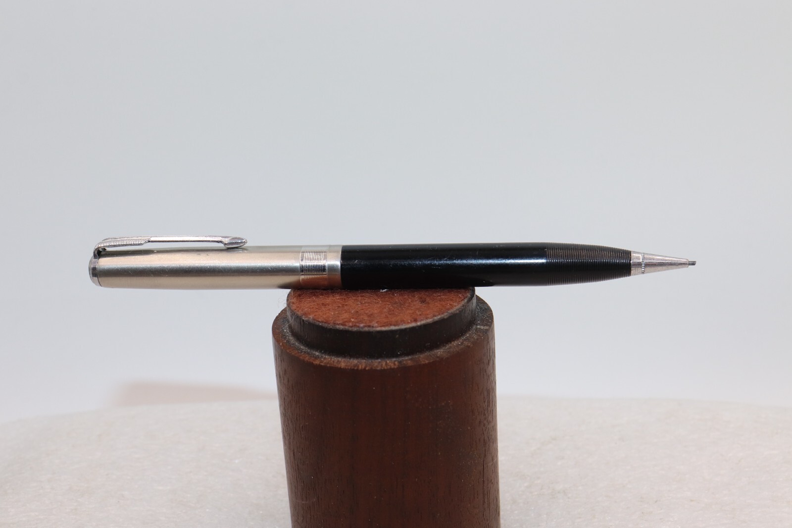 1937-1941 PARKER Stacked Coin Cap Mechanical Pencil Clear Cap Jewel