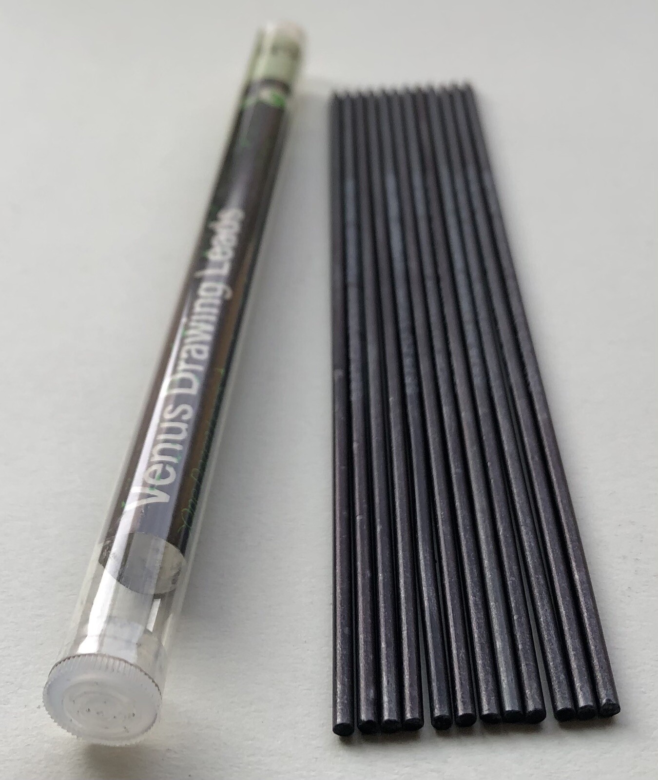 Vintage Faber Castell VENUS 3842 Drawing 2mm 6H Leads NOS Tube Of 12 NJ USA