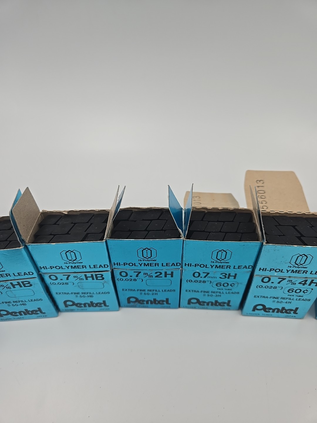 VTG Pentel Mechanical Pencil Refill Lead 92 TUBE .7mm Various Type Made In Japan