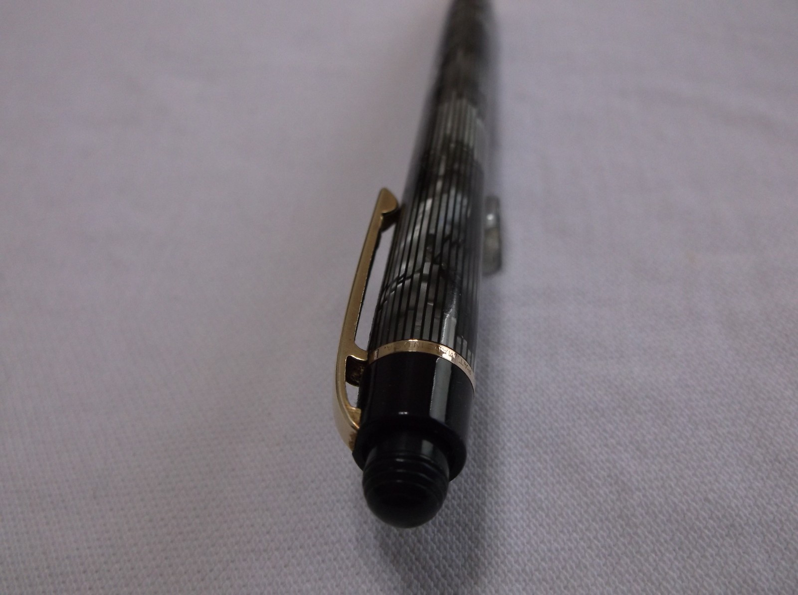 VINTAGE EVERSHARP SKYLINE GRAY STRIPE MOIRE MECHANCIAL PENCIL / 1.18 mm LEAD