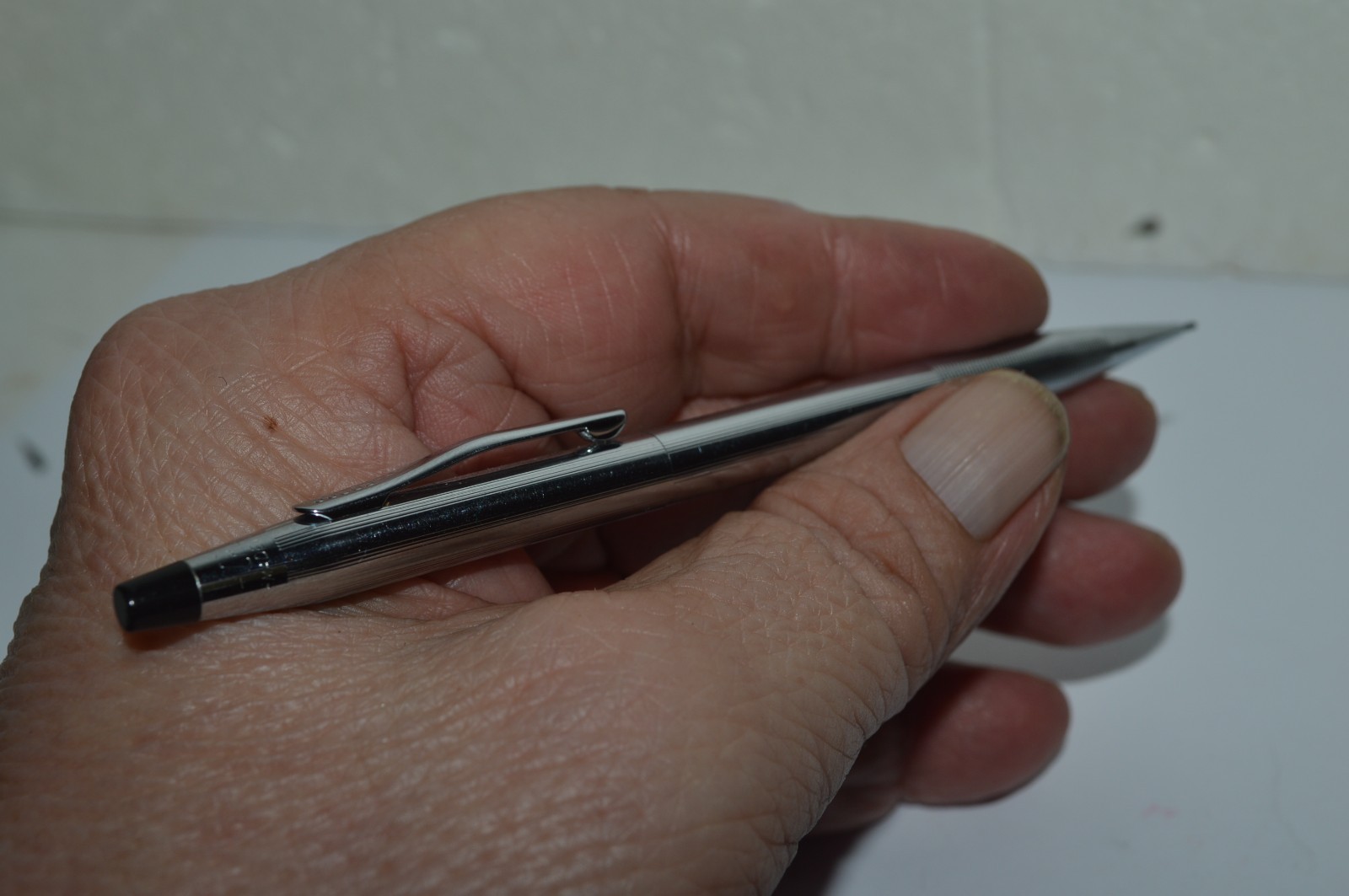 Cross Classic Century Mechanical Pencil .9mm Fluted Knurled Grip Chrome USA Made