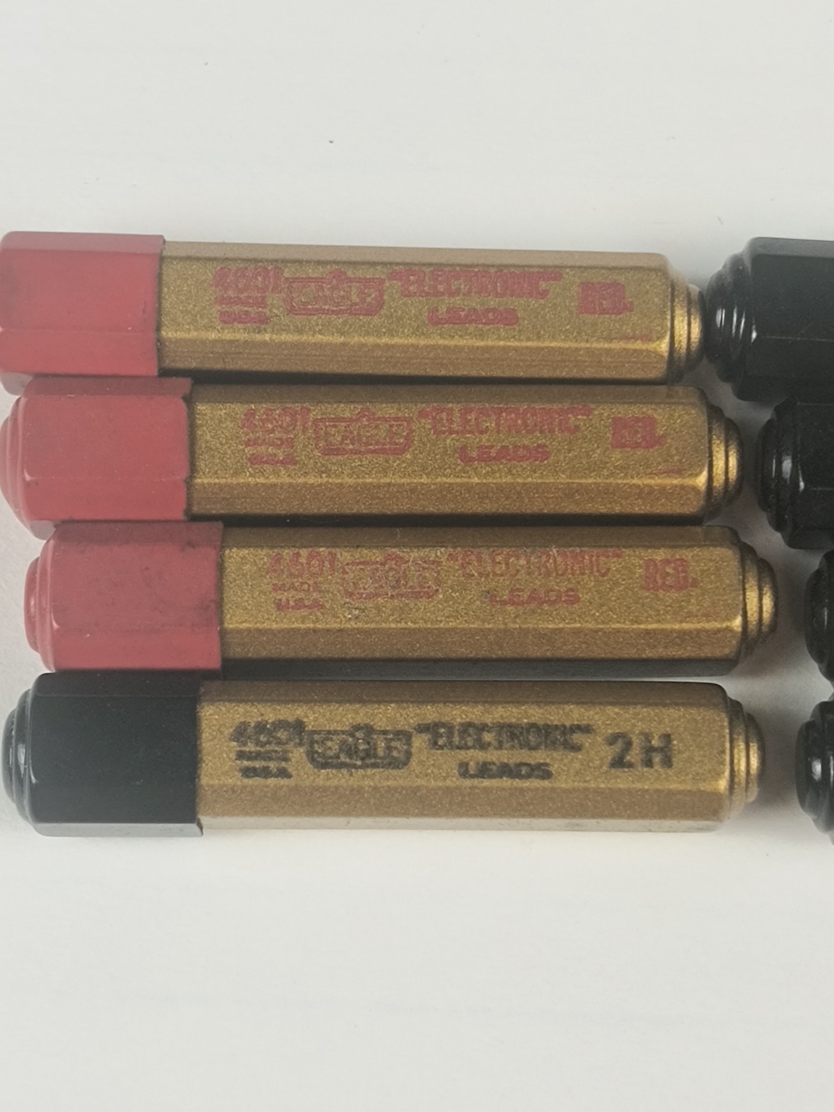 4601 Eagle Electronic Lead Leads Black & Red lot