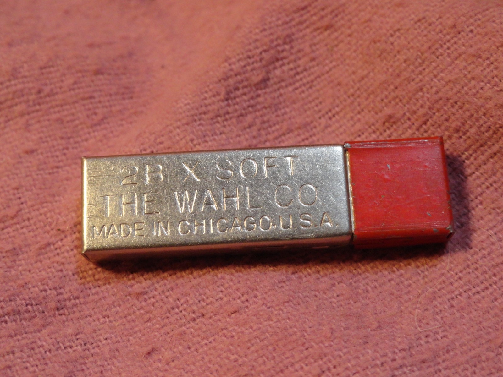 VINTAGE EVERSHARP RED TOP TIN OF SQUARE WRITING LEADS THE WAHL COMPANY FAST SHIP
