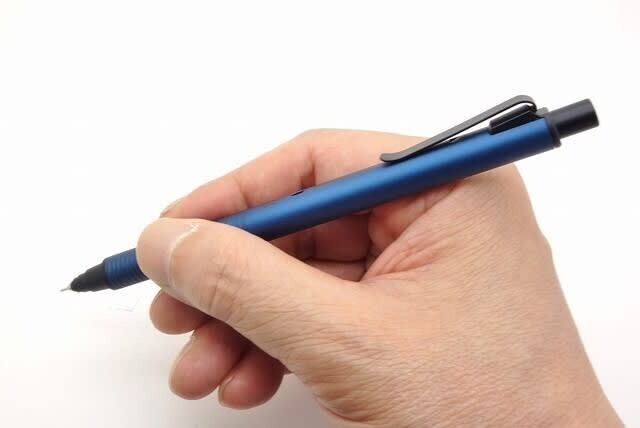 Uni Kuru Toga Metal Mechanical Pencil 0.5 M5-KH Silent Blue Mitsubishi