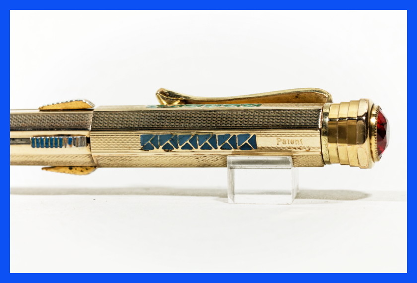 High End Art Deco FEND 4 color pencil WALZGOLD fantasic design & huge red stone