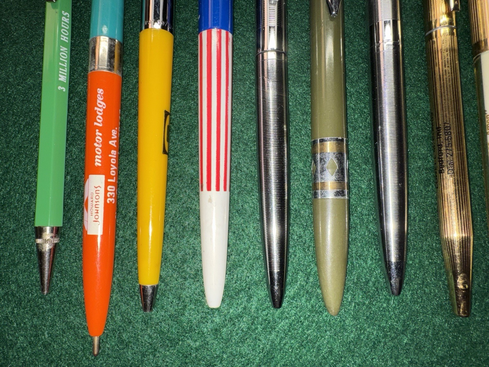 Lot Of 8 Ballpoint Pens & 1 Mechanical Pencil, Ritepoint Wearever Mighty Magnet