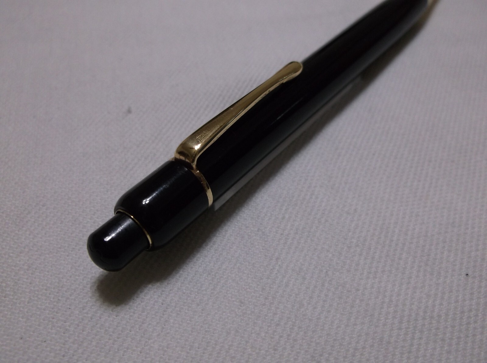 MONTBLANC PIX # 392 BLACK MECHANCIAL PENCIL / 1.18 mm lead
