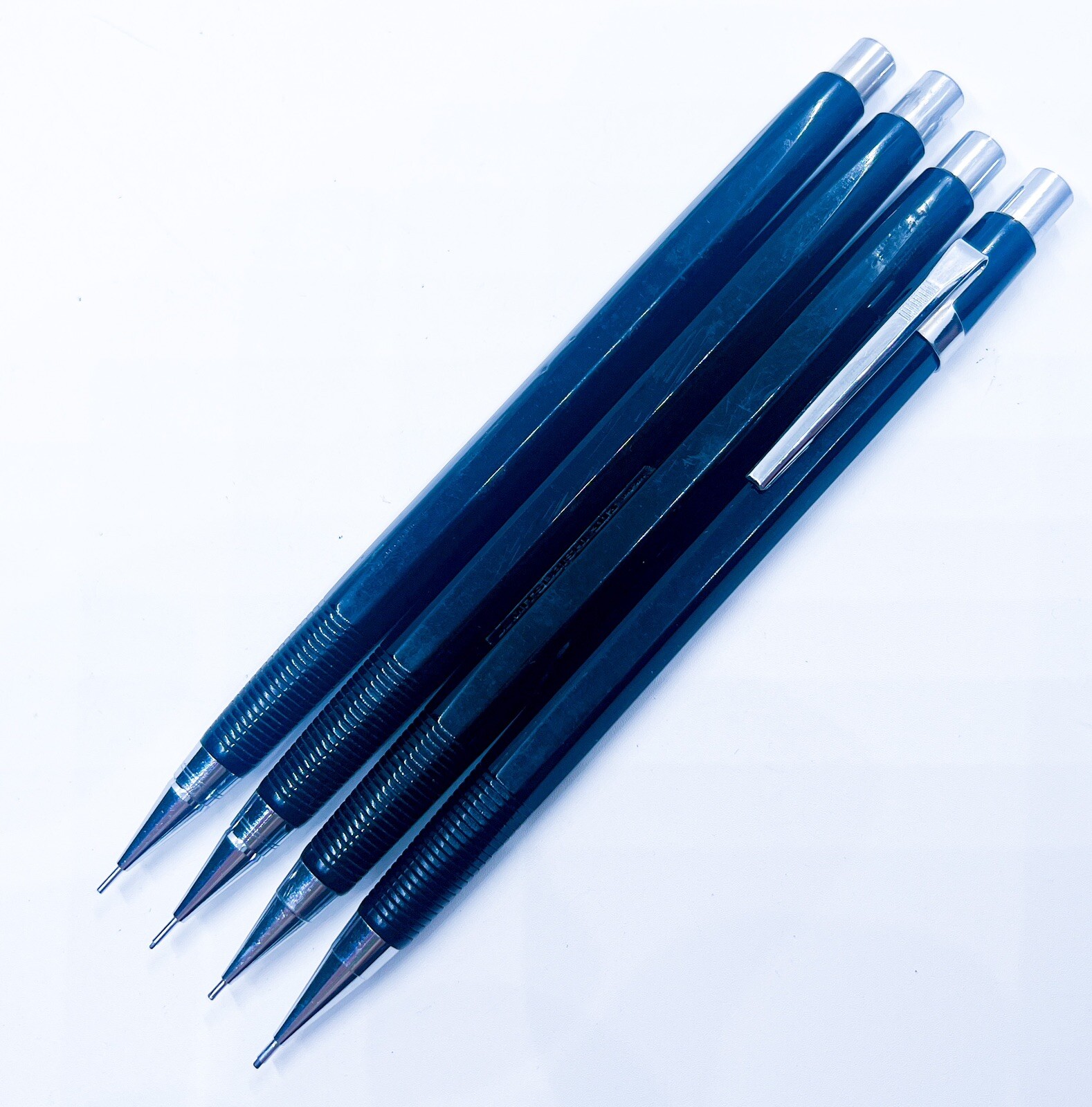 4pcs Mitsubishi 303 Mechanical Pencil Two Versions Drafting Full Functional