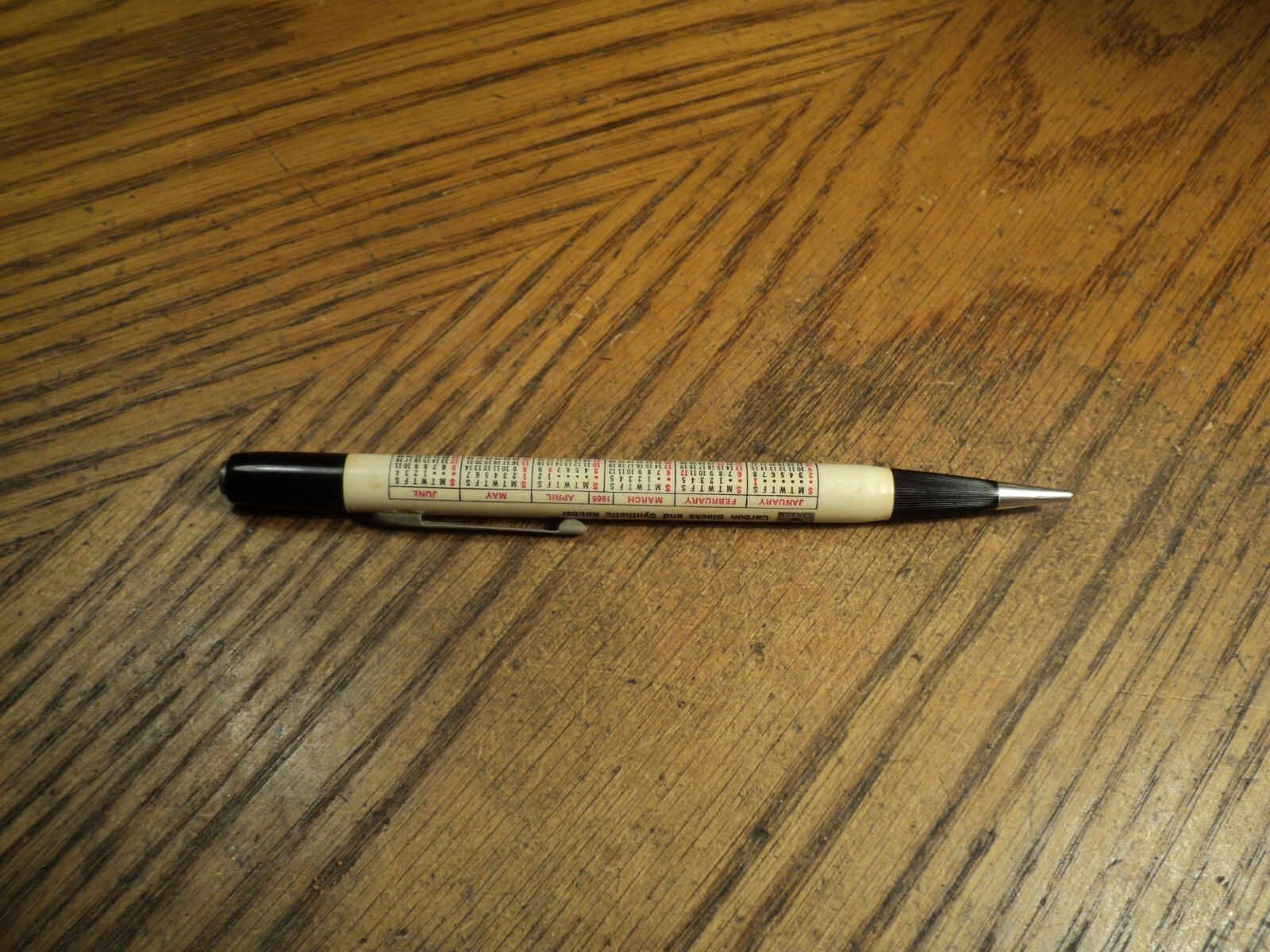 Vintage Autopoint Mechanical Pencil United Carbon 5-9/16″ Long 1966 Calendar