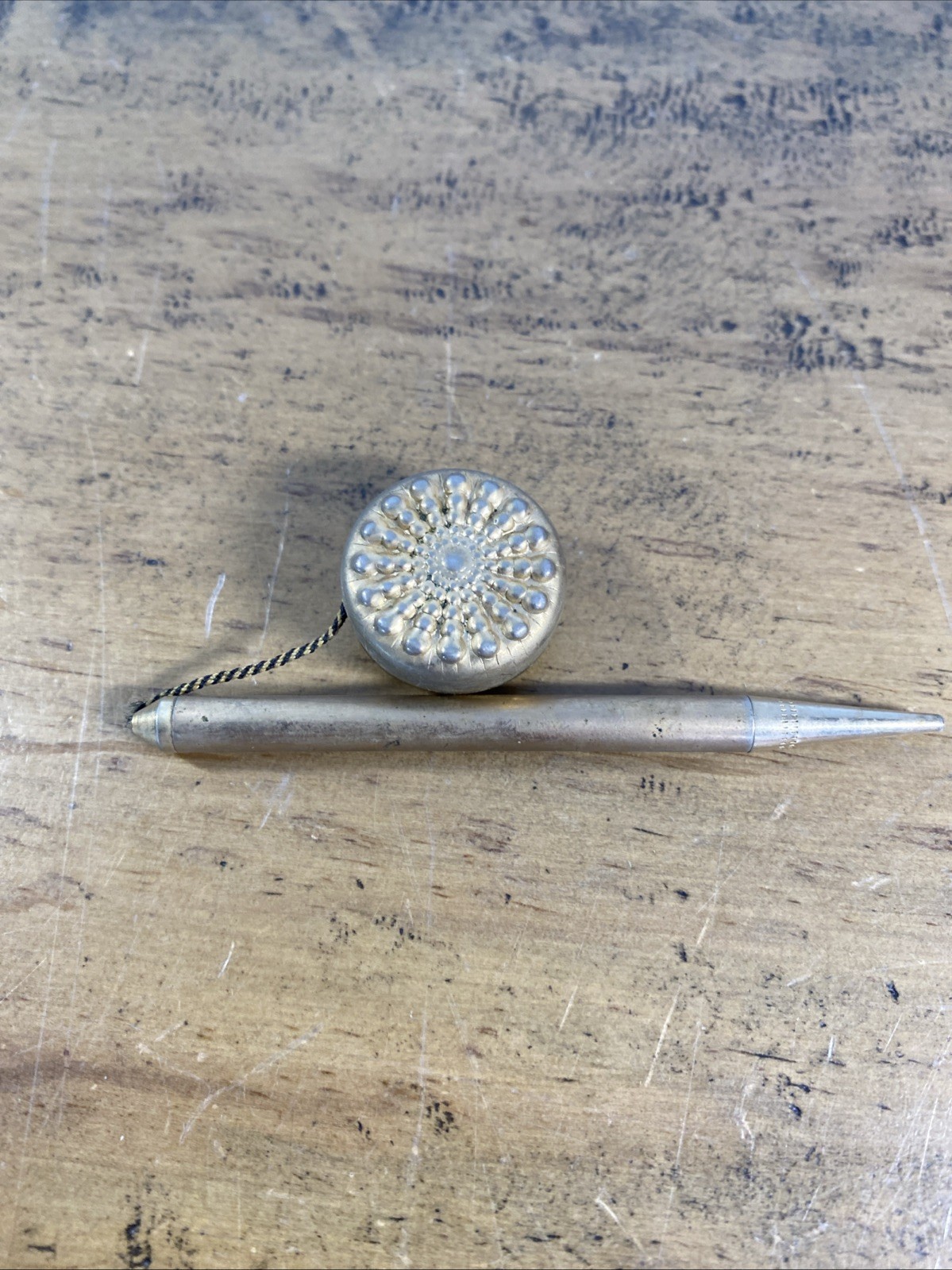 Vintage Retractable Gold Tone Pencil No Lead 4”-22” Length