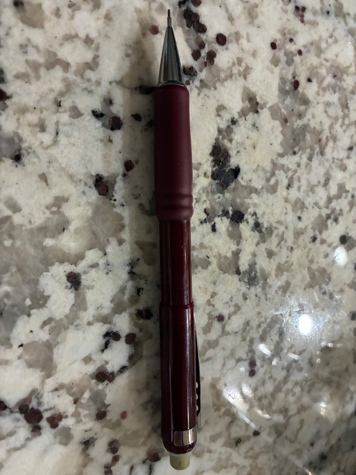 Pentel Mechanical Pencil QE517 Japan Burgundy 0.7 Twist-Erase Metal Tip VTG Rare