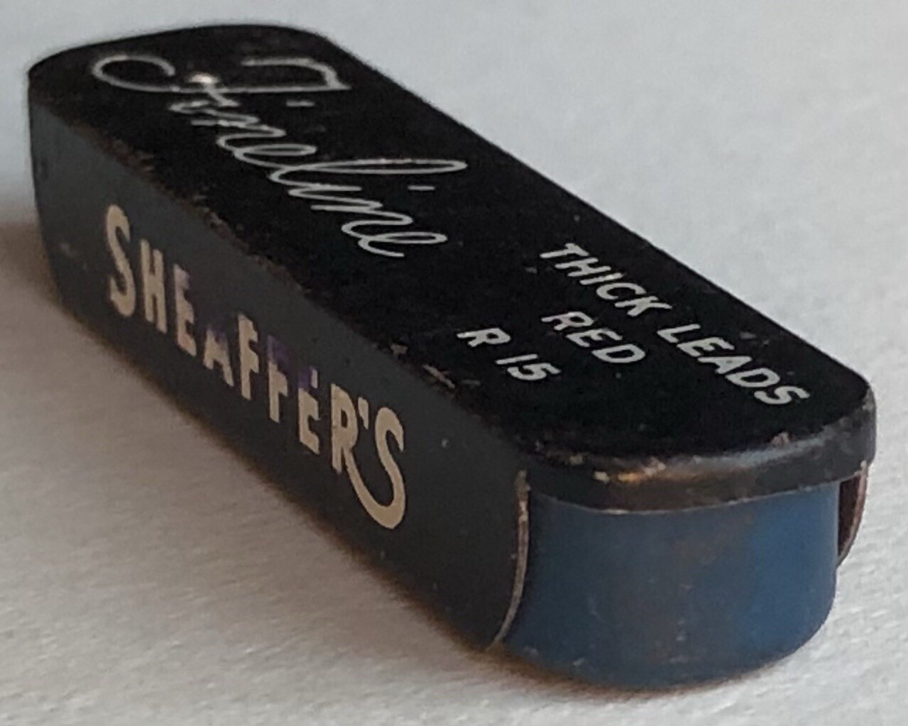 Vintage SHEAFFER Fineline Mechanical Pencil Lead RED 1.1mm Metal 8pk Tin USA
