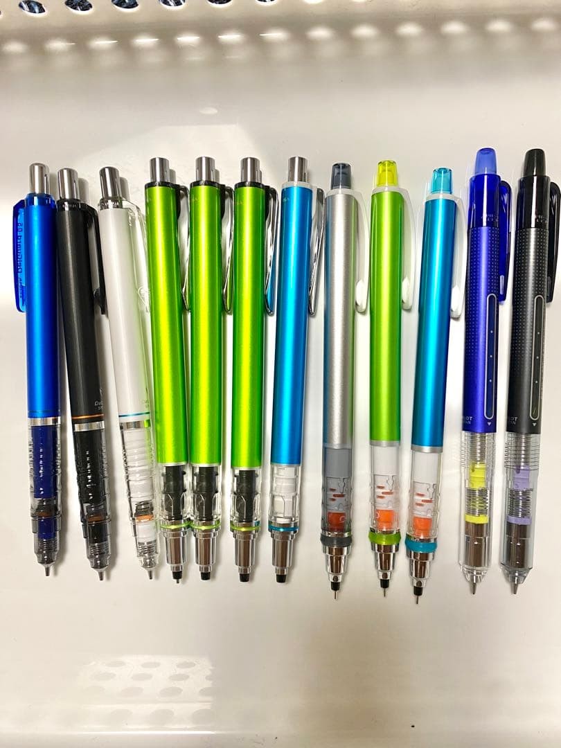 New and unused Set of 12 mechanical pencils