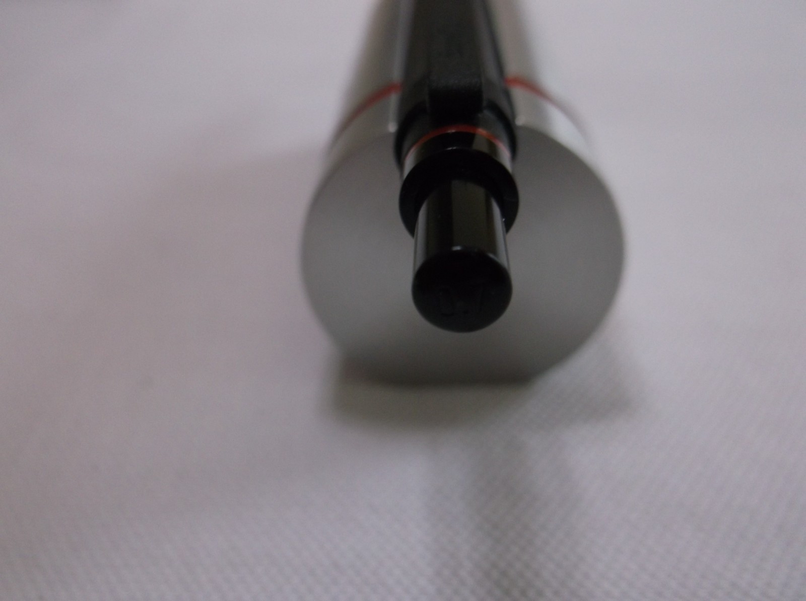 ROTRING 600 NEWTON HEXAGONAL BLACK 0.7 MM PENCIL / 46581