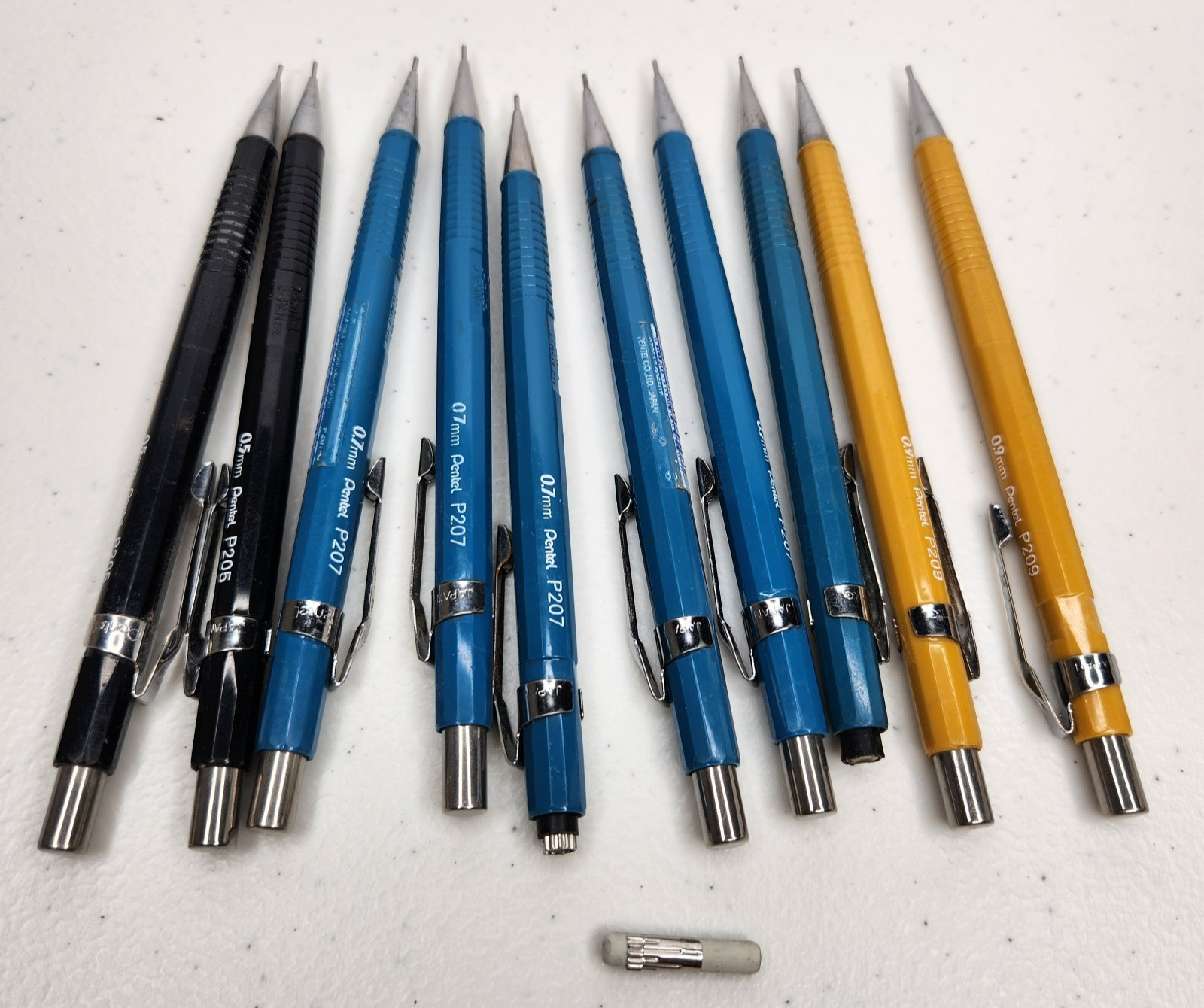 VTG Pentel Mechanical Pencil Lot – 2 Black P205, 6 Blue P207, 2 Yellow P209