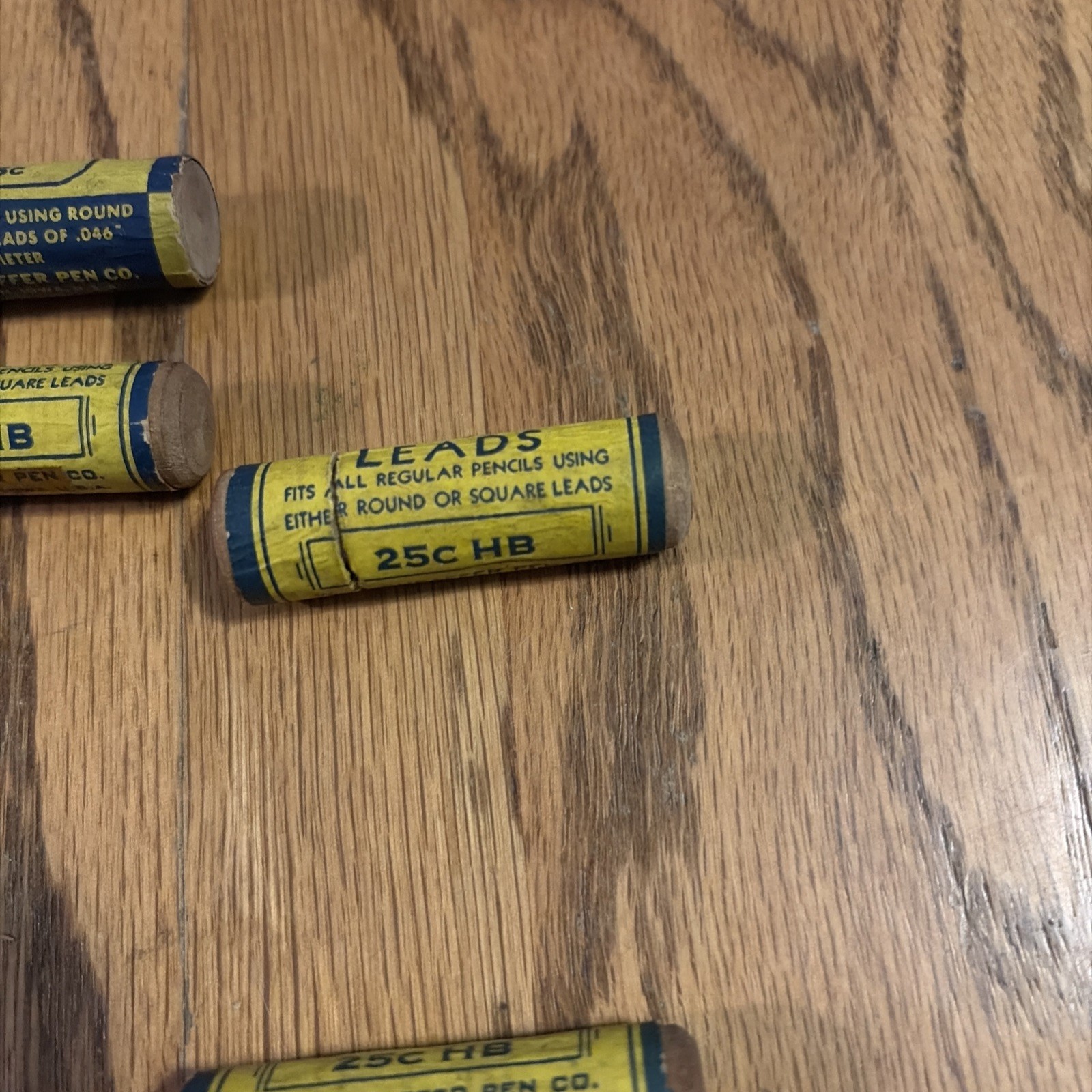 4 Vintage Scheaffers Pencil Lead Wooden Container 25c HB See Description