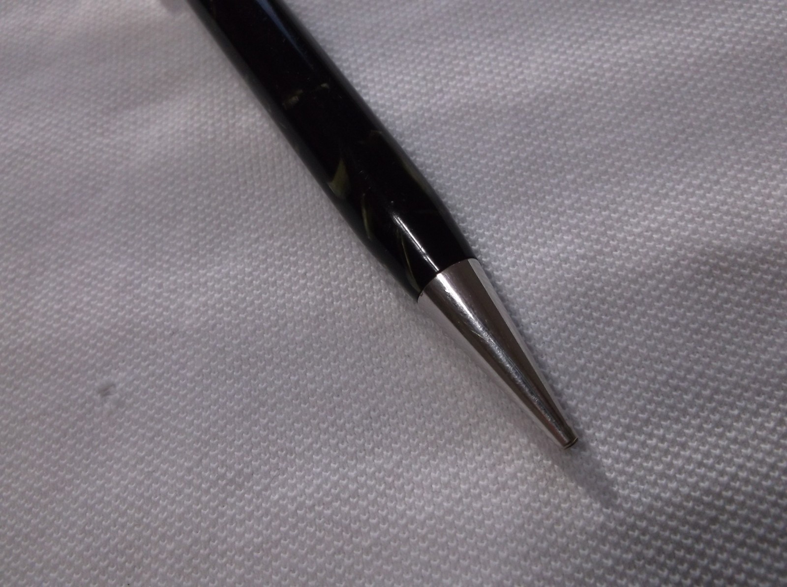 WAHL EVERSHARP CORONET GOLD & GREEN SHELL / CHROME REPEATER PENCIL / 1.1 mm