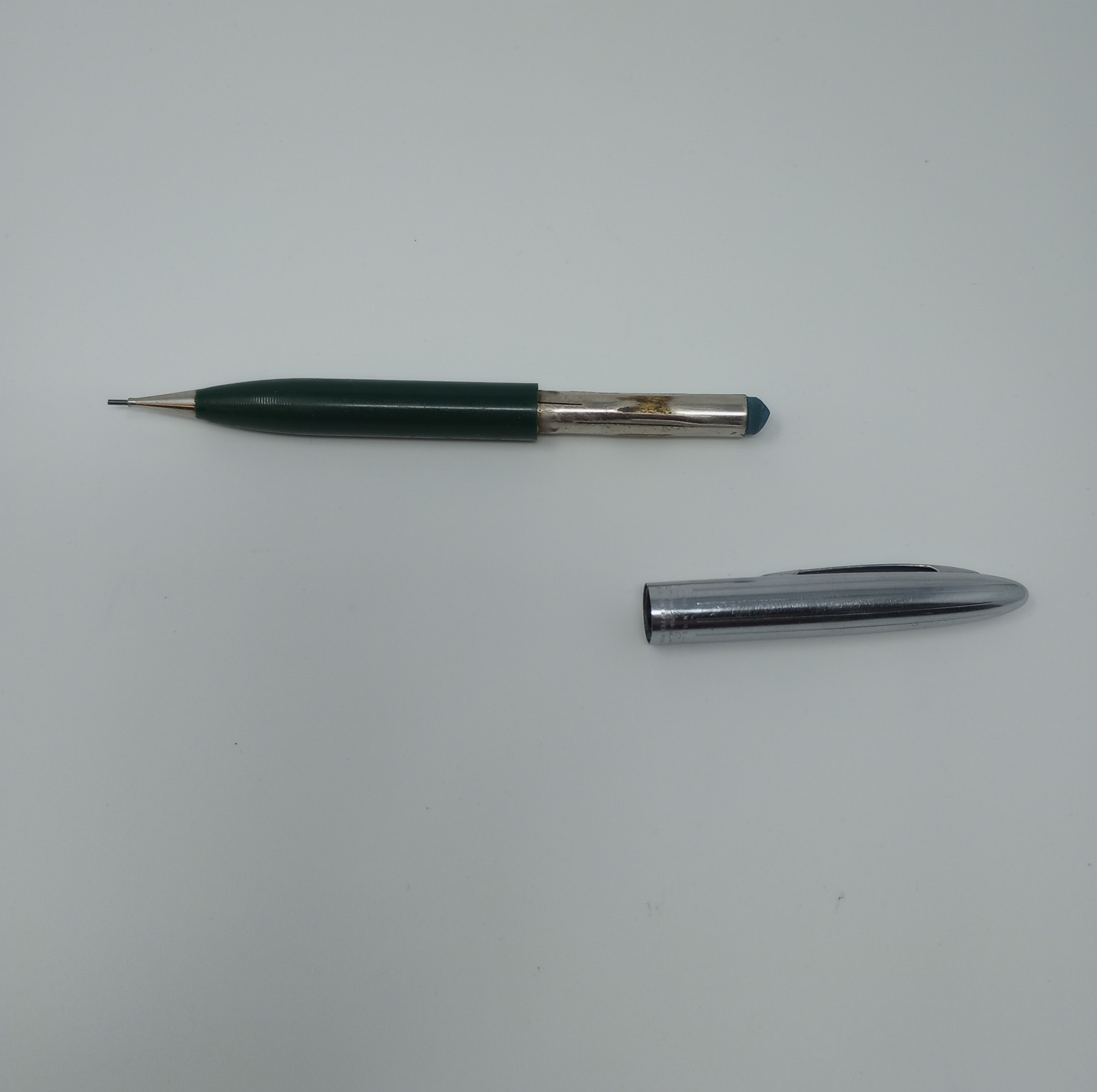 Vintage Fineline Sheaffer Pen Company Green & Chrome Mechanical Pencil WORKS!