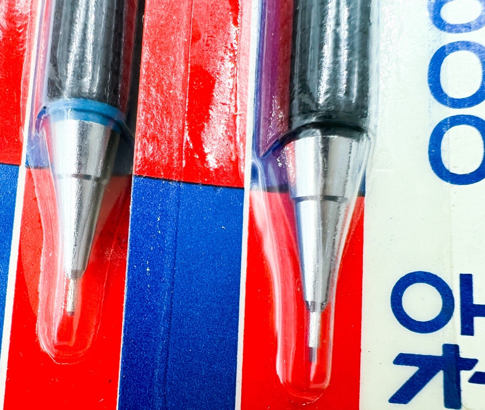 NOS Ohto gripper 2pcs Mechanical Pencil 0.5mm Black Blue Cap Wrap In The Box
