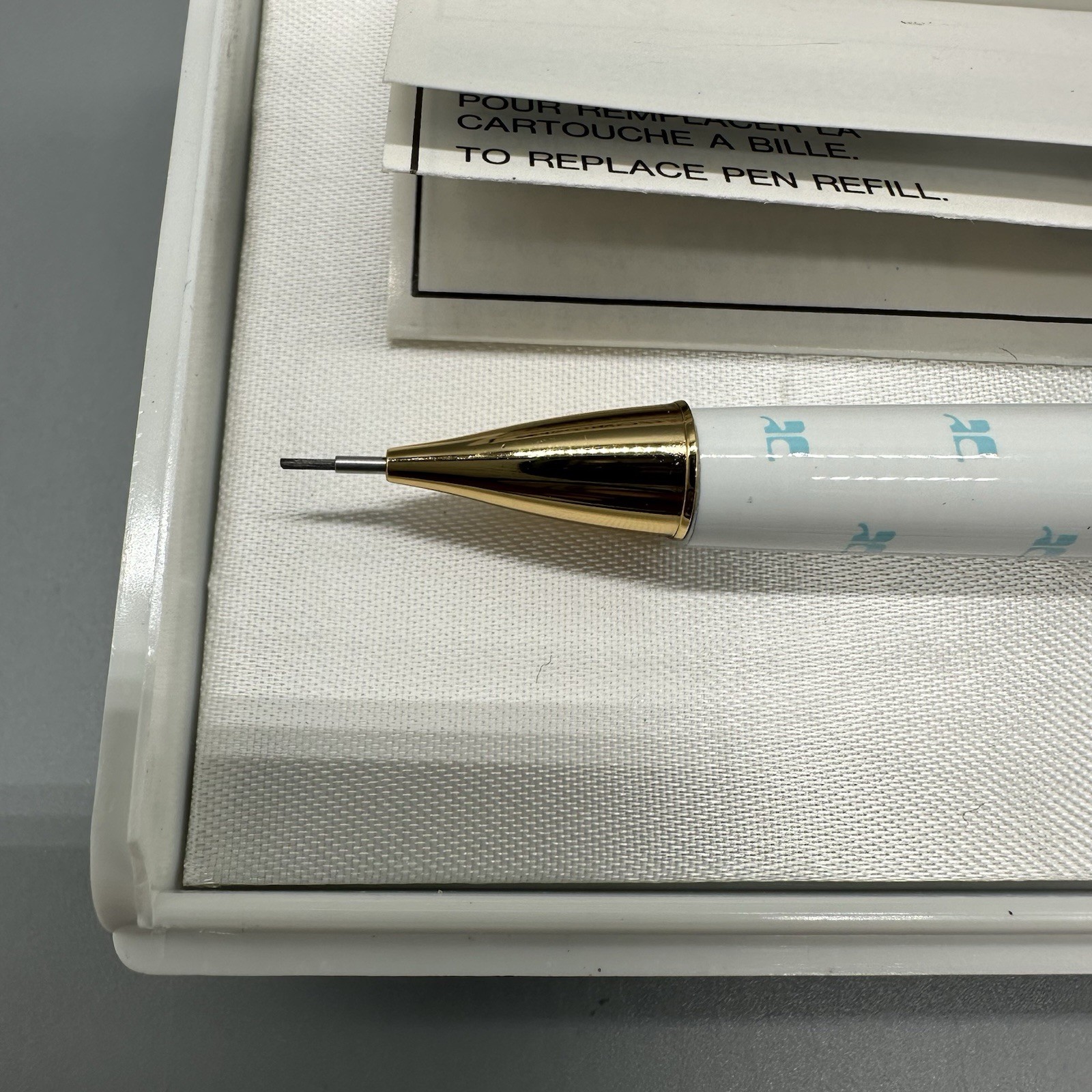 Courreges Mechanical Pensil 0.05mm Logo Blue White Gold
