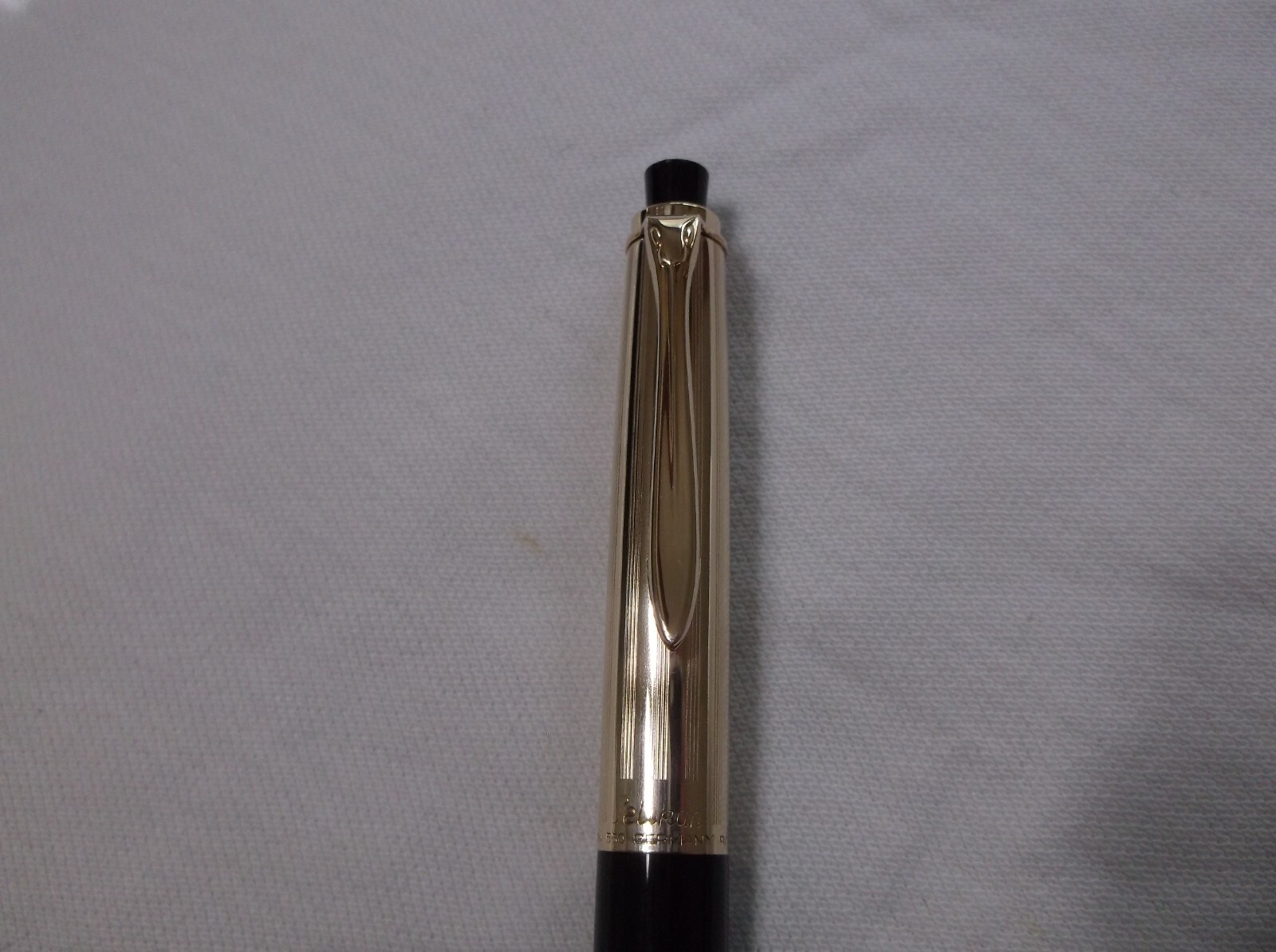 PELIKAN # 550 ROLLED GOLD DOUBLE L / BLACK MECHANICAL PENCIL / 1.18 MM LEAD