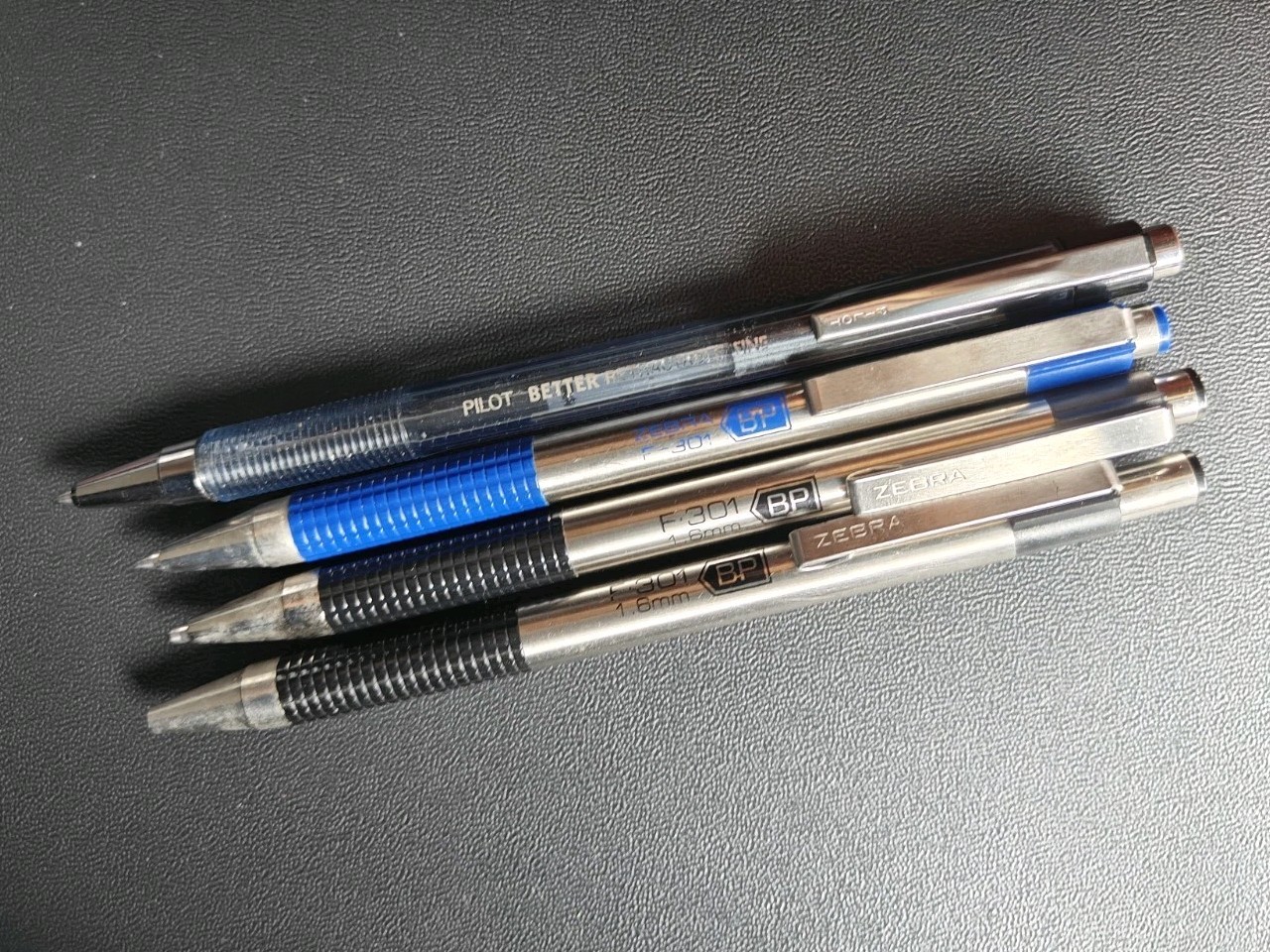 Vintage Pens Lot Of 4 Zebra F-301 Pilot Made In Japan Black/ Blue Ink
