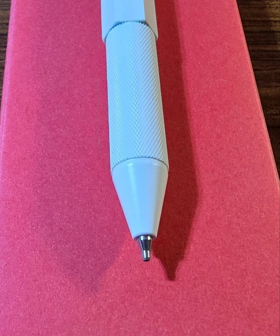 Rotring Holbein Collaboration 600 3 in 1 Multi Pen White Limited Used w/box