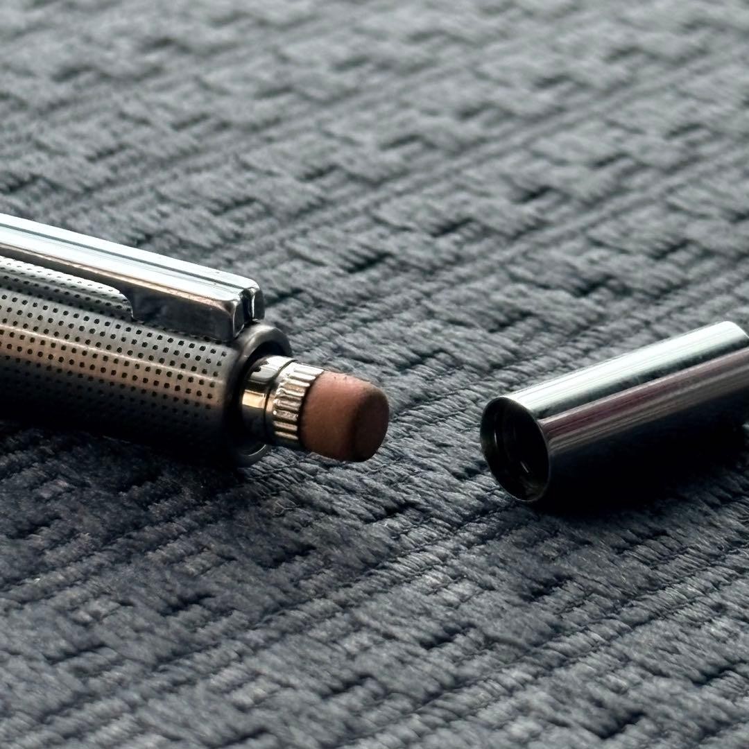Discontinued! Beautiful 《 Dotted Pattern 》PILOT 0.5 Mechanical Pencil