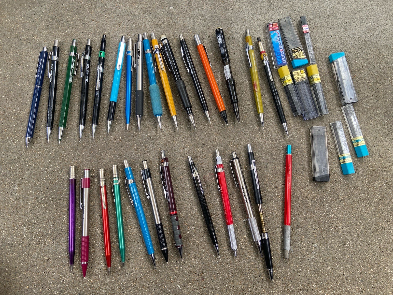 Lot of Mechanical Pencils – Pilot – Pentel – Etc – Untested