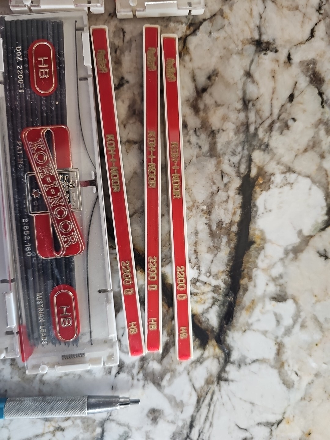 12 VTG KOH-I-NOOR Clutch Pencil 2200-I 2mm HB LEAD Refill. Plus Pencil