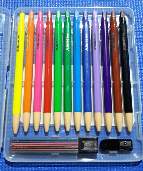 Horse Color Pencils Set Mechanical 2.0 mm. with 12 colors sharpener