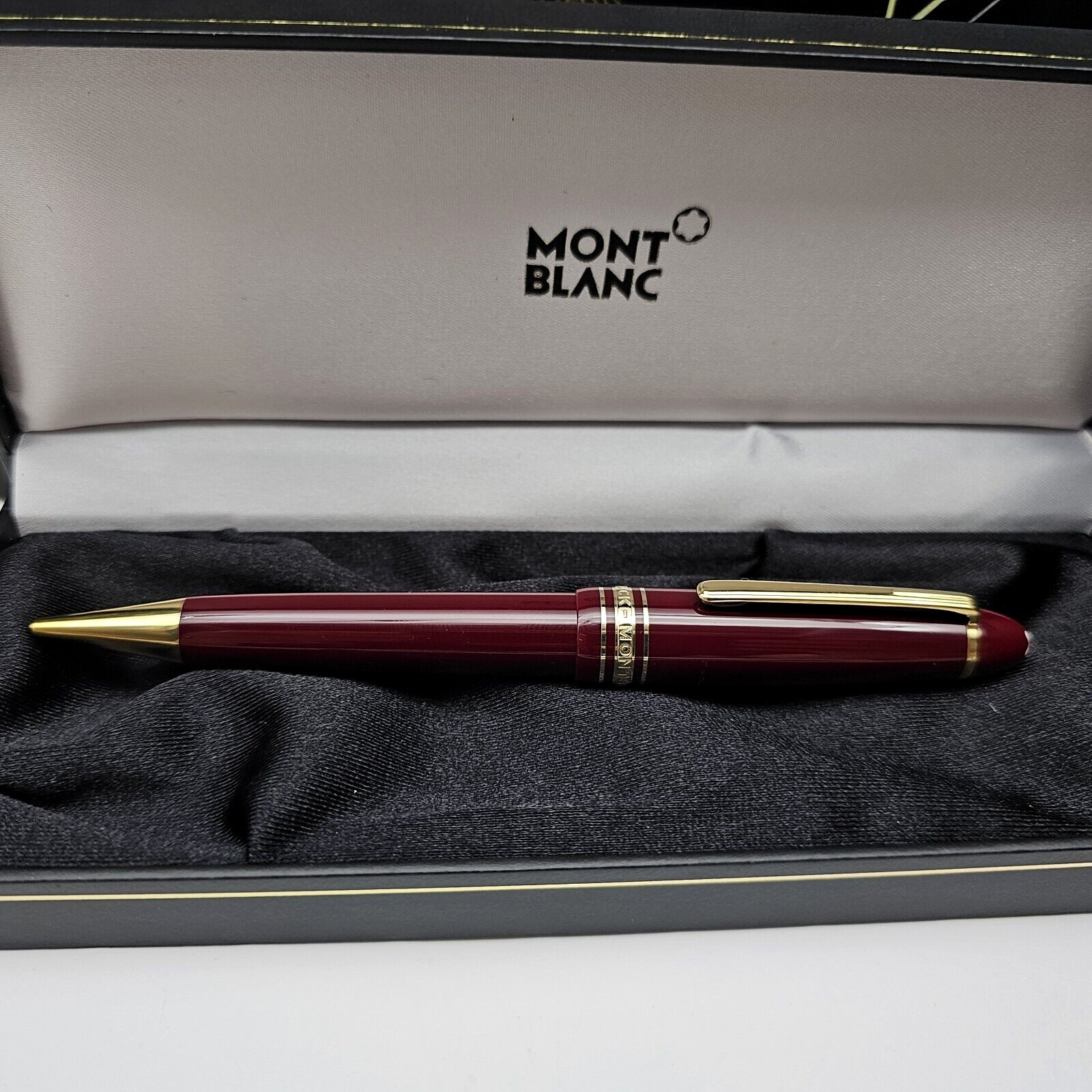 MONTBLANC Meisterstuck 167R LeGrand Burgundy / Red 0.9 mm Mechanical Pencil NEW!