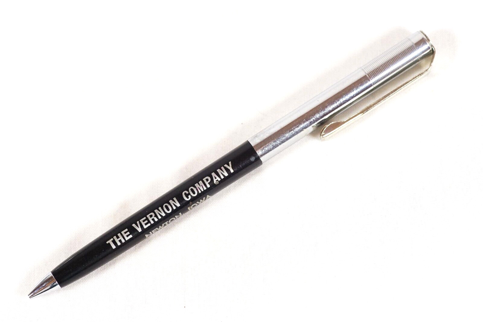 Newton Iowa The Vernon Company Vintage Vernon Advertising Mechanical Pencil