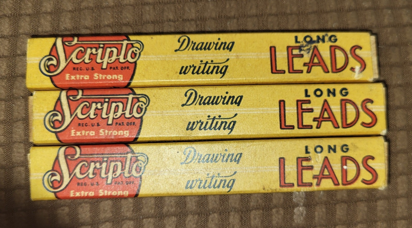 VINTAGE SCRIPTO Extra Strong Drawing Writing Long Lead Black no.130, 133 Red