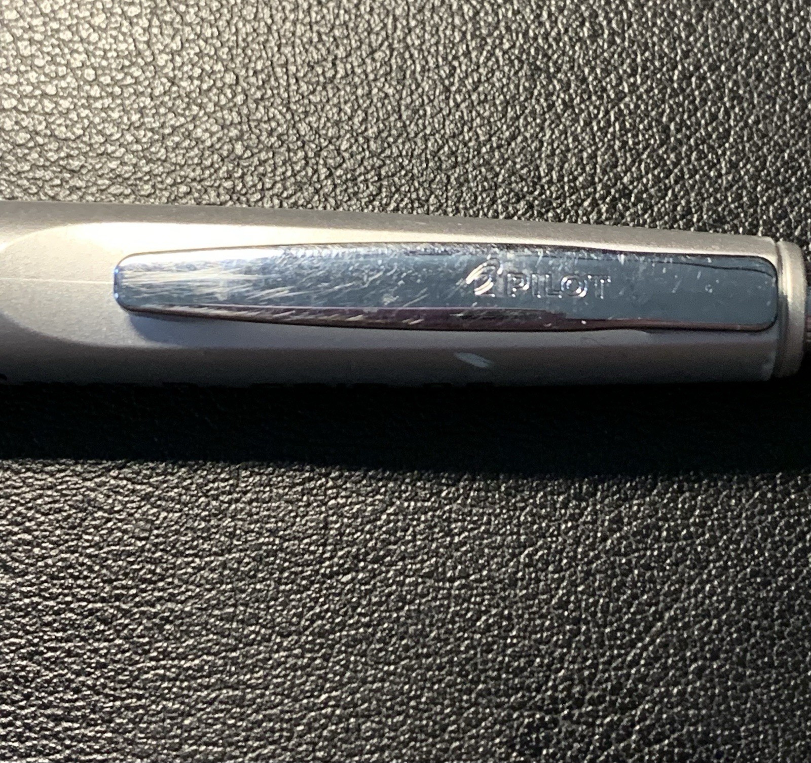 Pilot Dr. Grip Mechanical Pencil Shaker 0.5mm Gray Silver Works