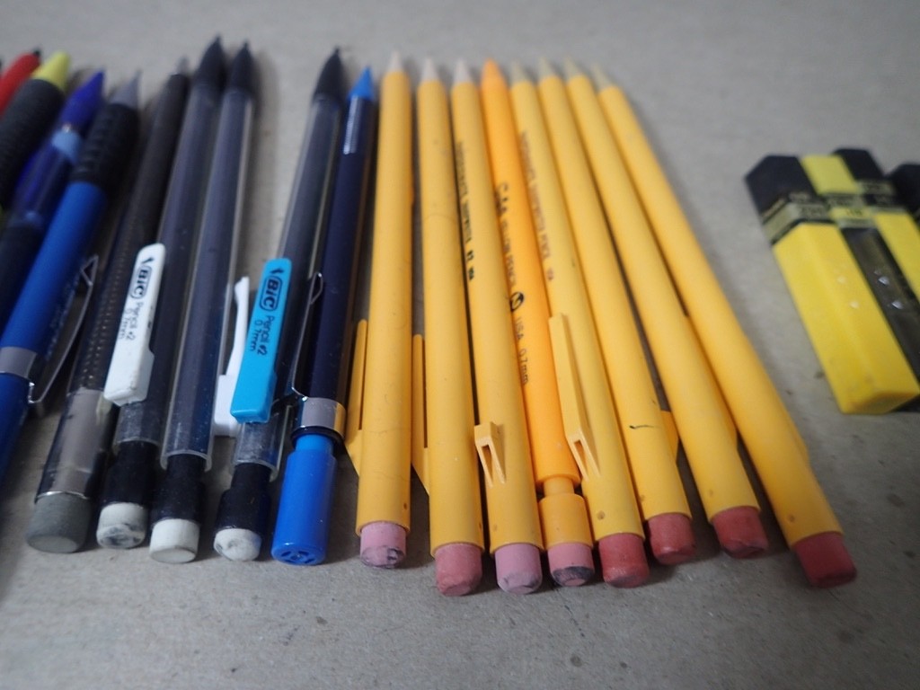 Large Lot Vintage Pencil Lead Holders, Mechanical Pencils & Eraser Pens