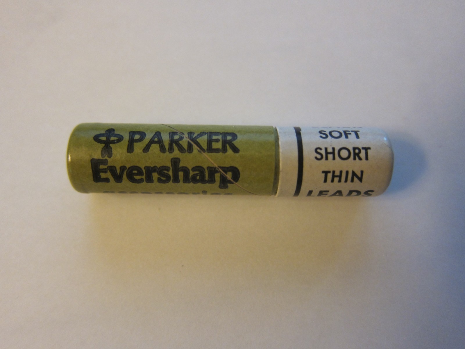 NEW Parker Eversharp 0.9mm Short Thin HB Soft Lead 24 ea 886-005S MORE Listed