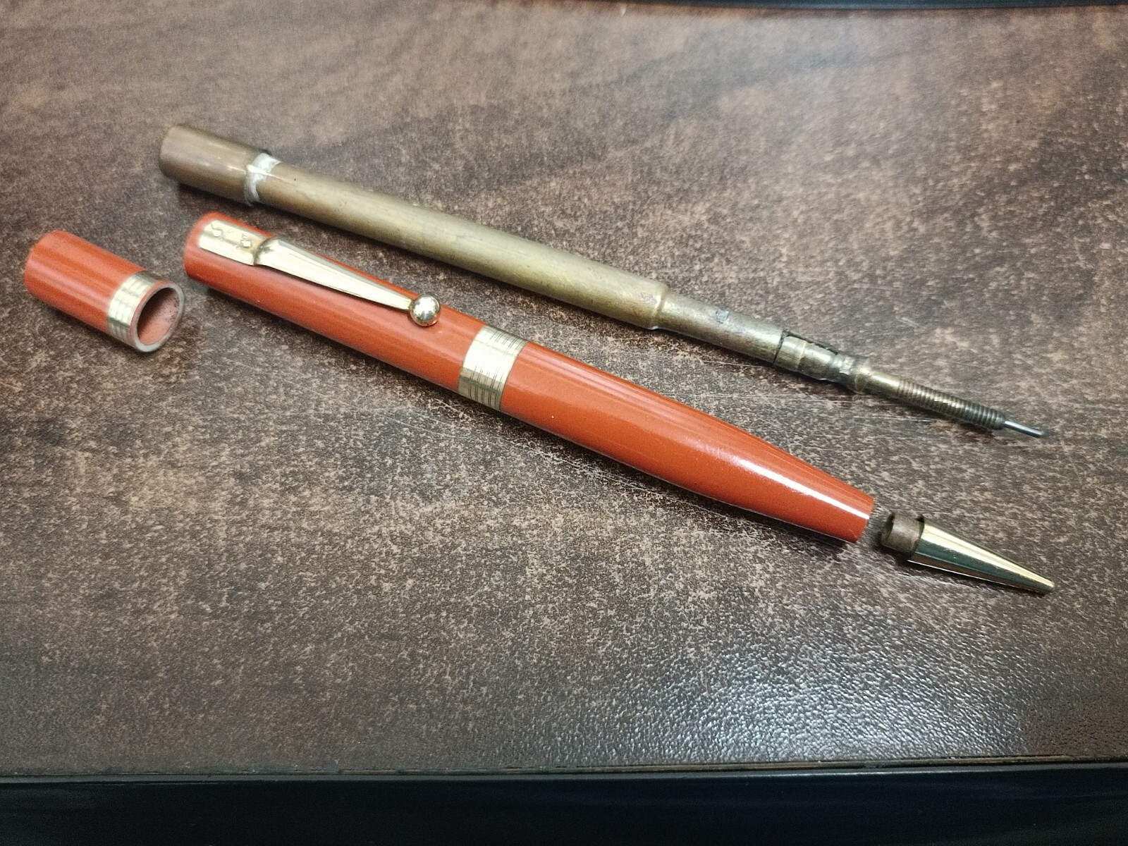 ANTIQUE SWAN MABIE TODD & CO. FYNE POYNT PENCIL RED HARD RUBBER 1920’s OVERSIZE