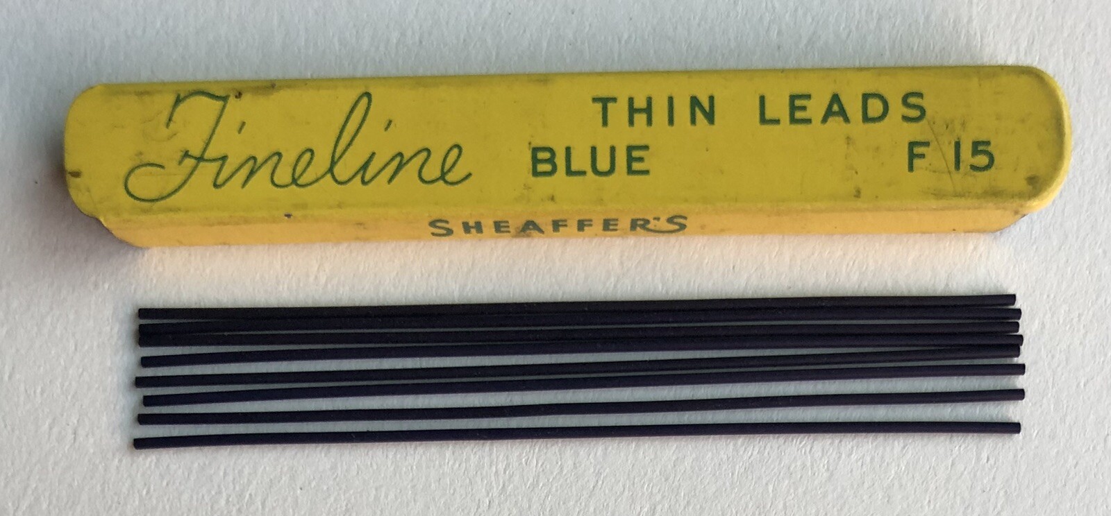 Vintage SHEAFFER Fineline Blue .9mm Mechanical Pencil Lead 8pk NOS Metal Tin USA