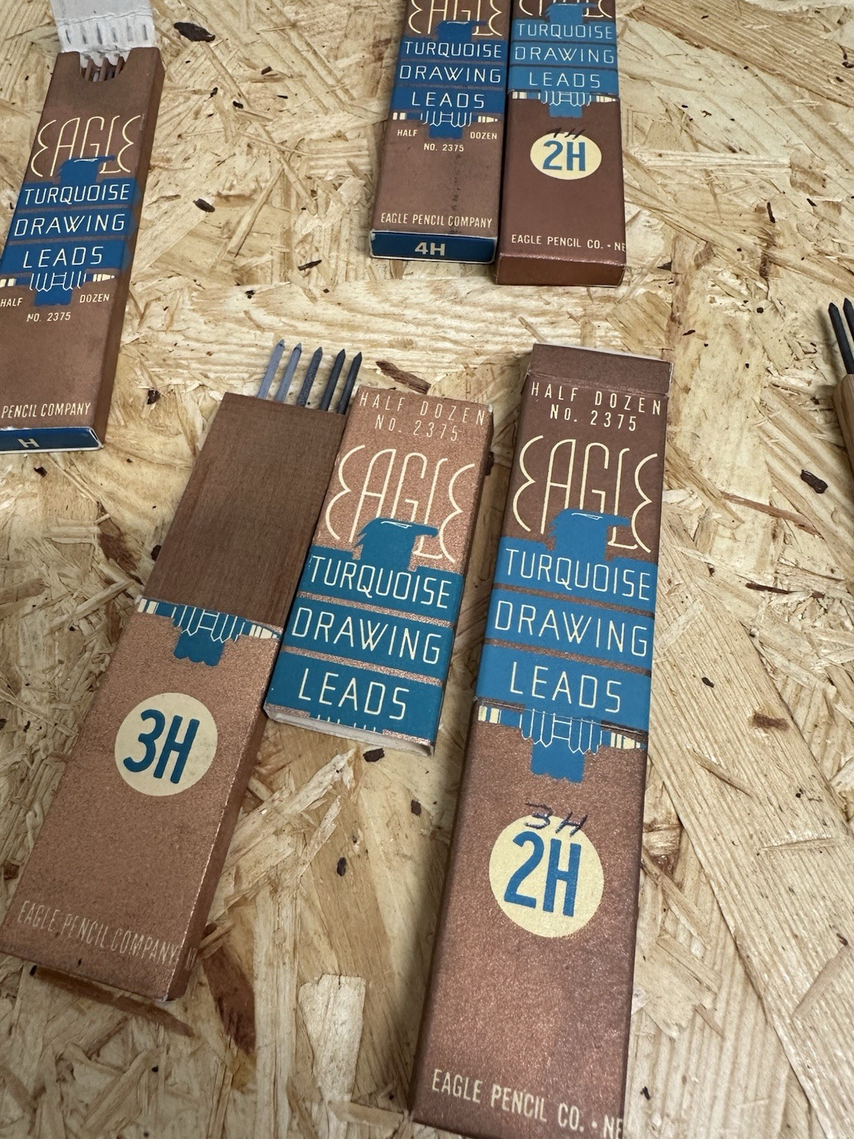 Vintage lot Staedtler Mars Lumograph Pencil Original Tin & Eagle Chemi-Sealed