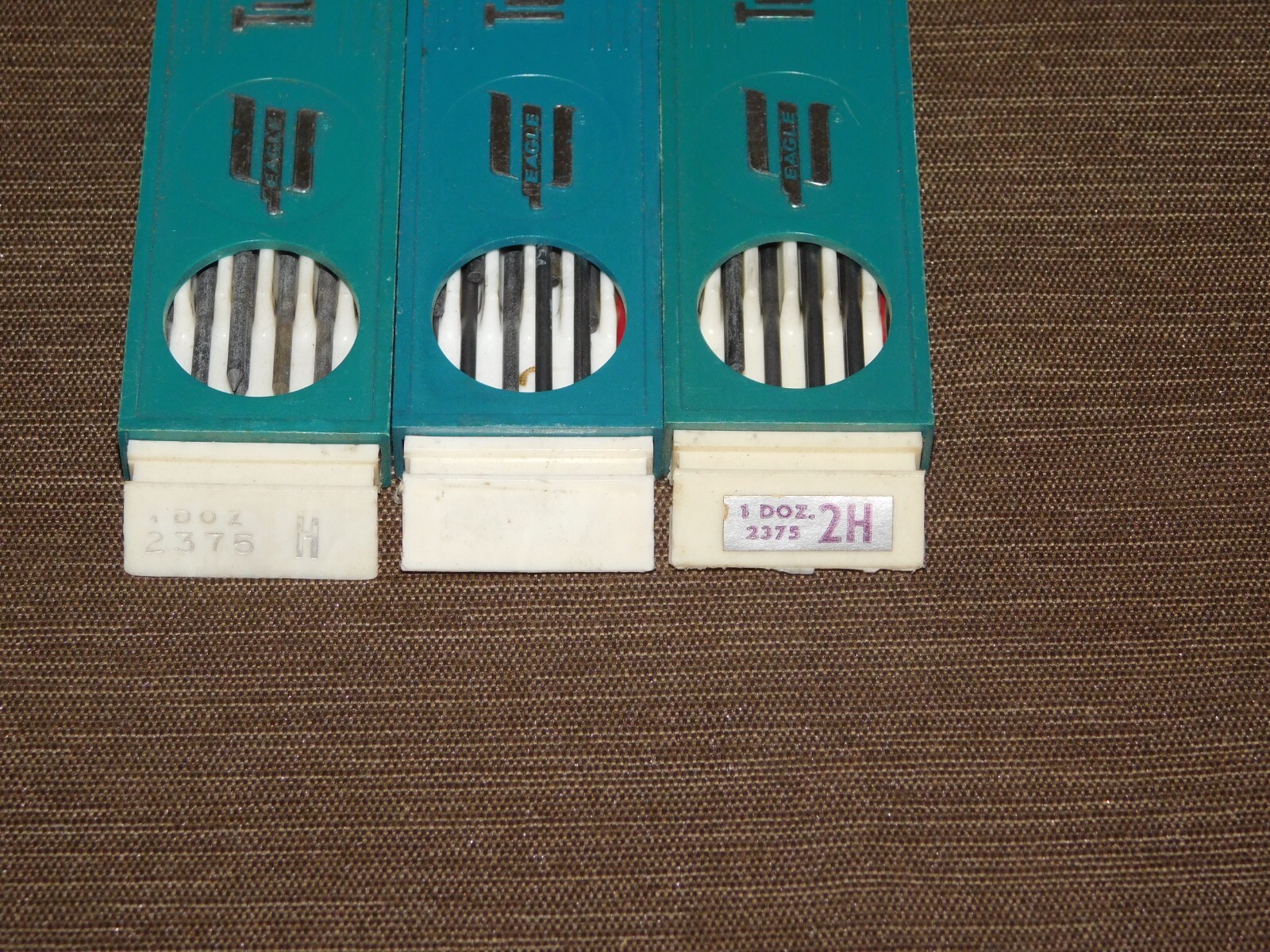 VINTAGE MECHANICAL PENCILS OFFICE 3 EAGLE TURQUOISE DRAWING LEADS
