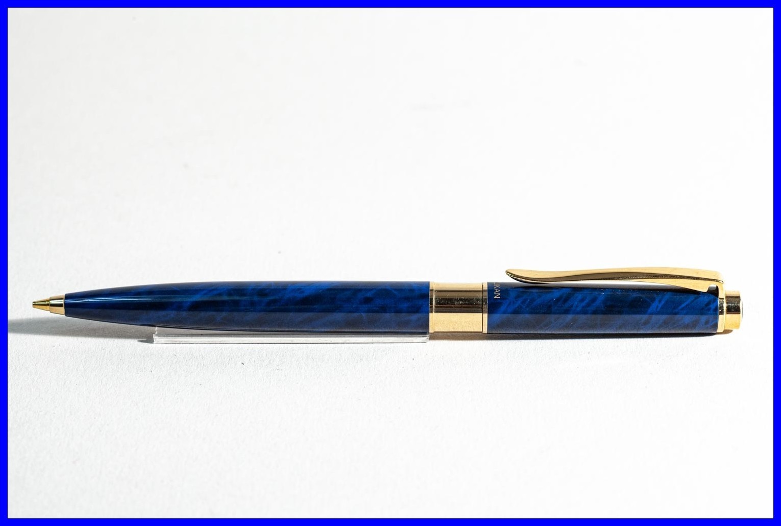Pelikan Celebry D 580 Twist Pencil In Sapphire Blue & Gold For 0.7Mm Leads