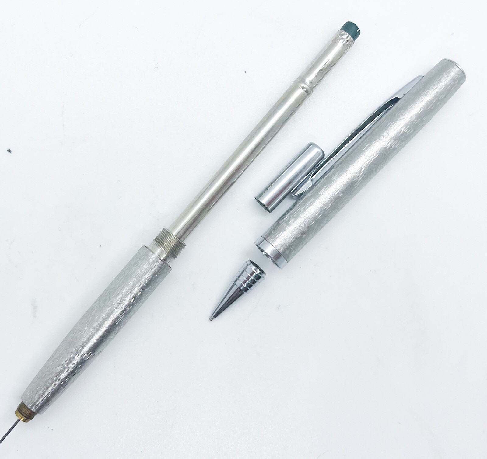 Sakura Mechanical Pencil Slide Sharp 0.5 mm sliding sleeve