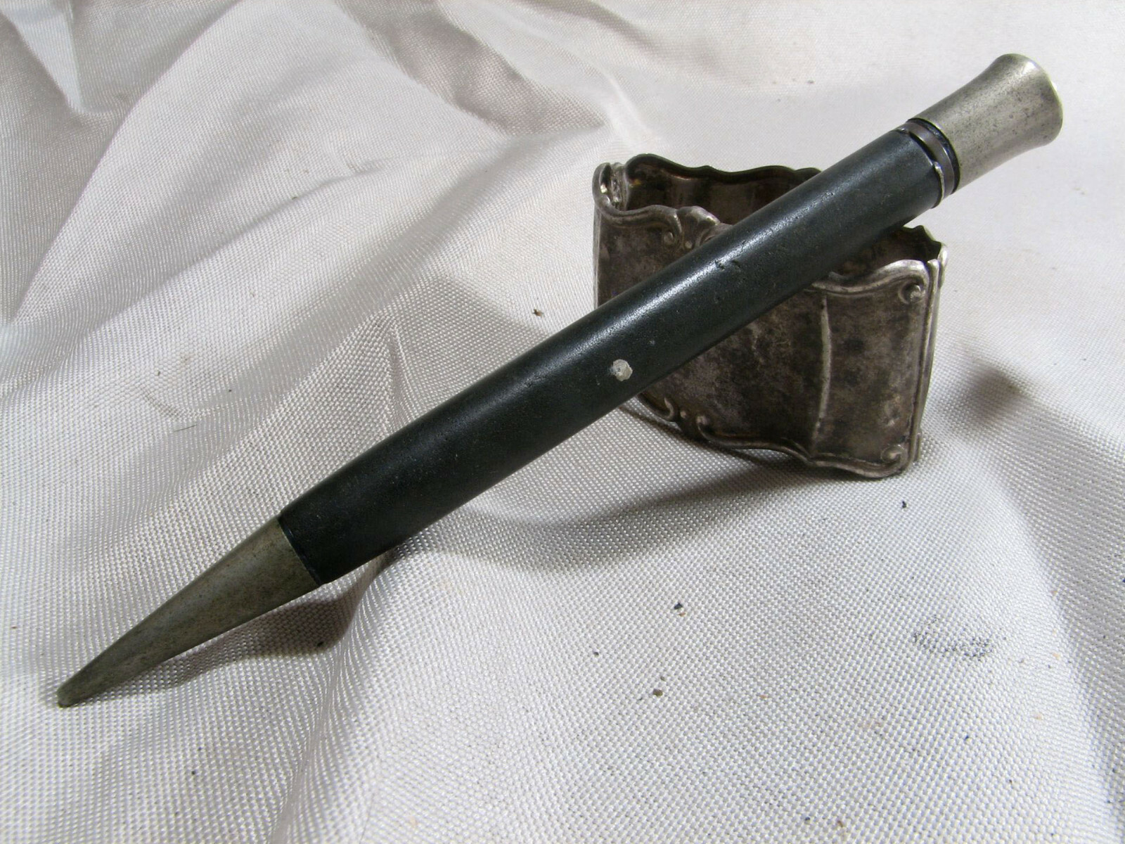 Vintage Propelling Pencil “Dominion Compounds” – England 50s – Hard Rubber