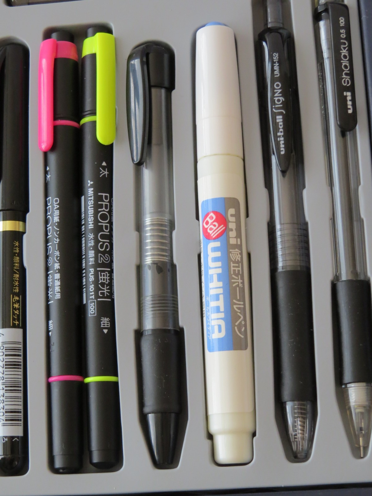 MITSUBISHI Pencil Co., Ltd. Uni Whole Set of Writing Kit KFW-1503 (10 items)