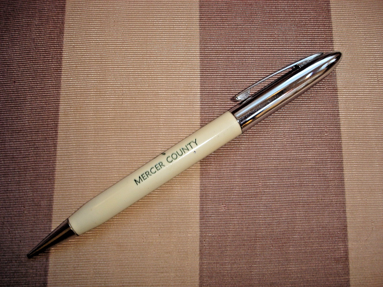 Vintage 4-H “THANKS FOR SERVING” Mercer County (Ohio) White Mechanical Pencil
