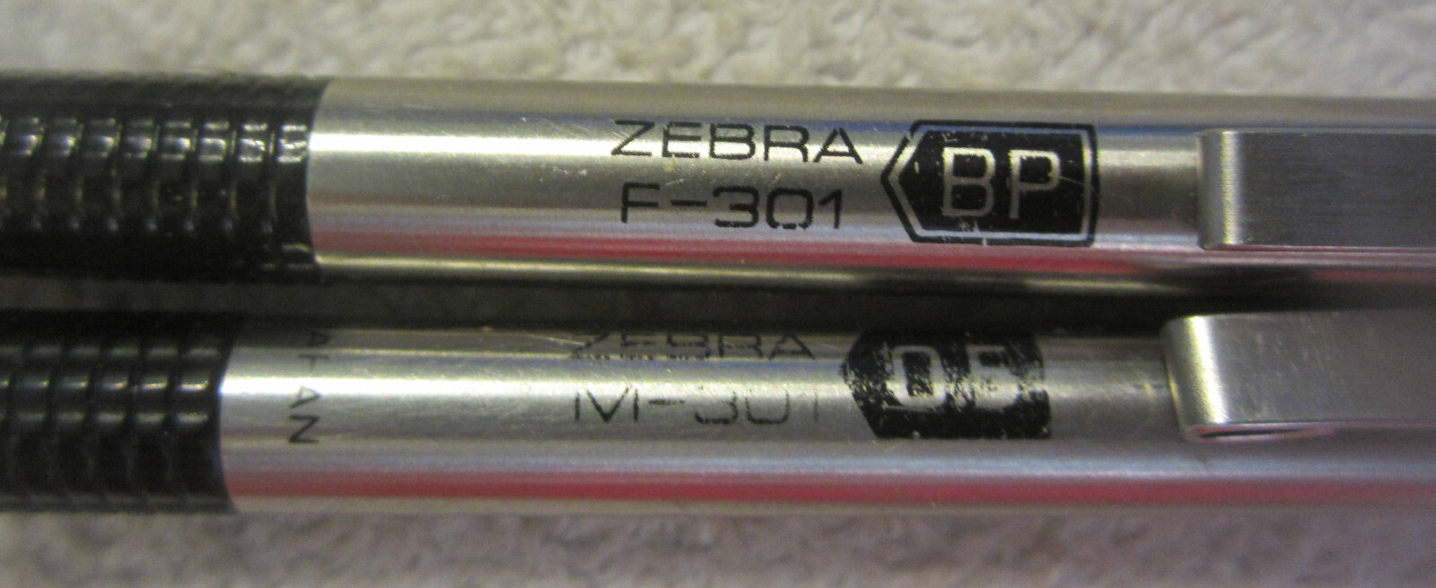 2 ad set lot, Zebra F-301 BP pen,M-301 .5 mm mechanical pencil,both work,VTG