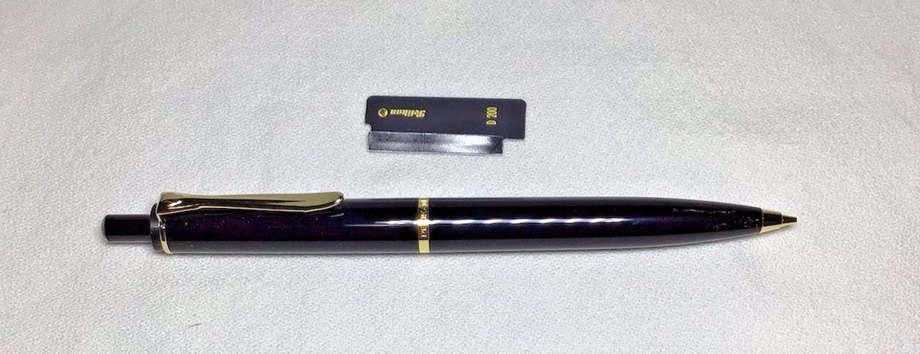 Pelikan Souveran D200 .7mm Pencil Black New In Box Product