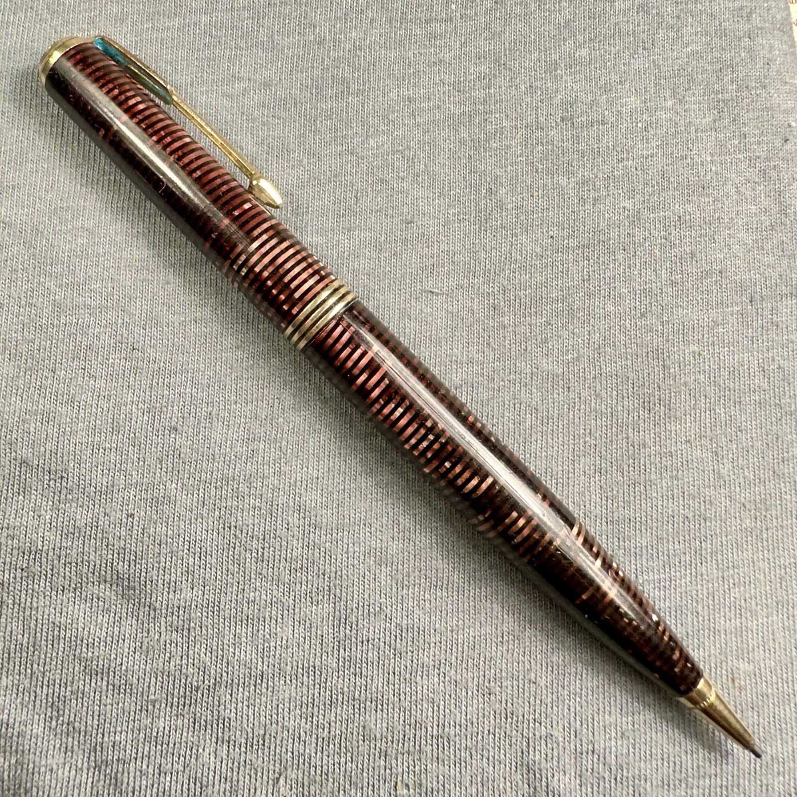 1936 Parker Vacumatic Pencil Burgundy Red & Pearl Full Size 3 Band Needs Jewel