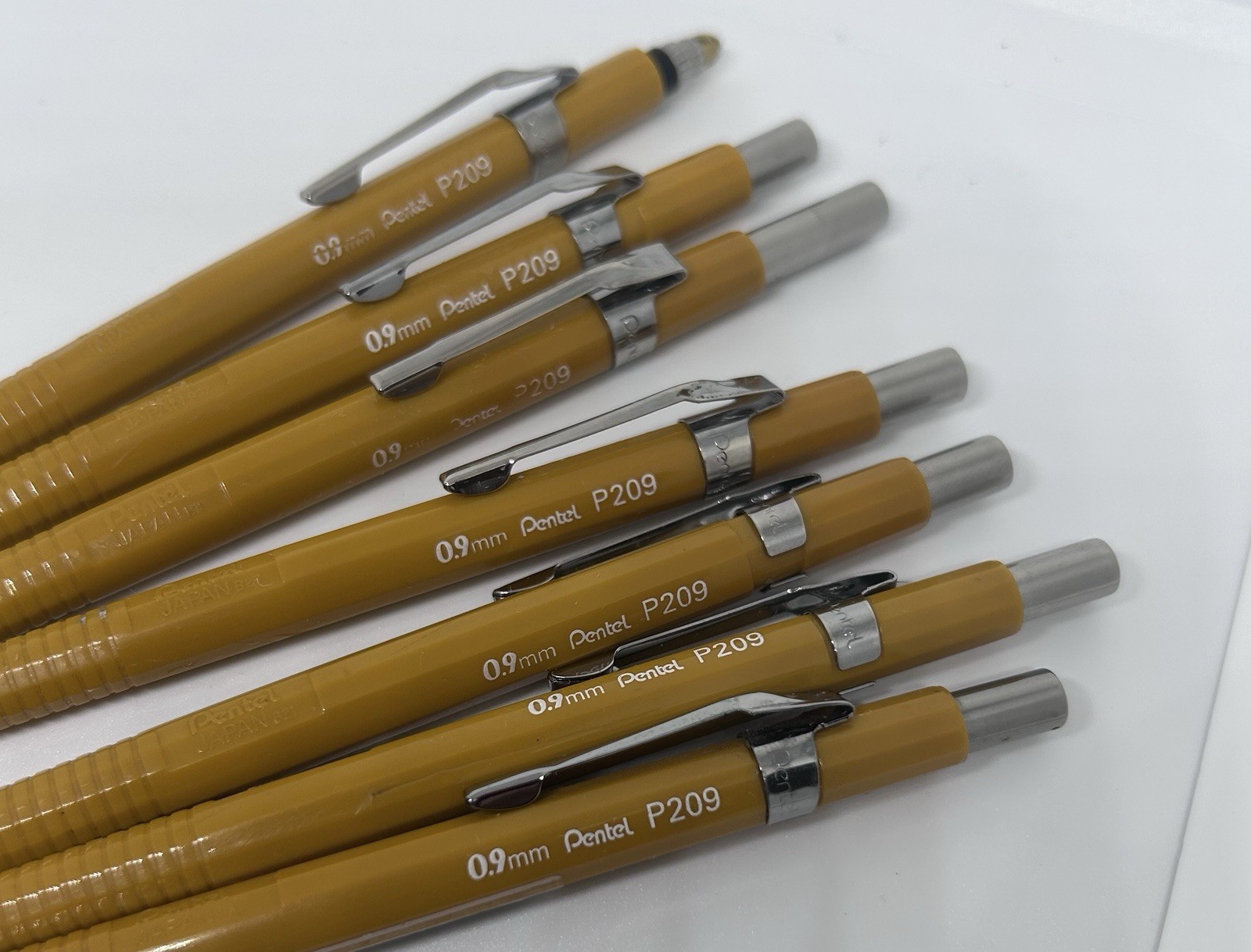 Lot of 7 Vintage Pentel P209 Mechanical Pencils – 0.9mm Mustard Yellow – Japan
